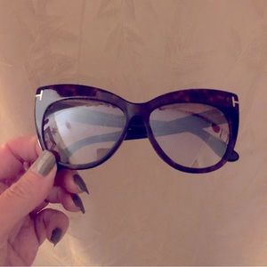 Tom Ford sunglasses🕶